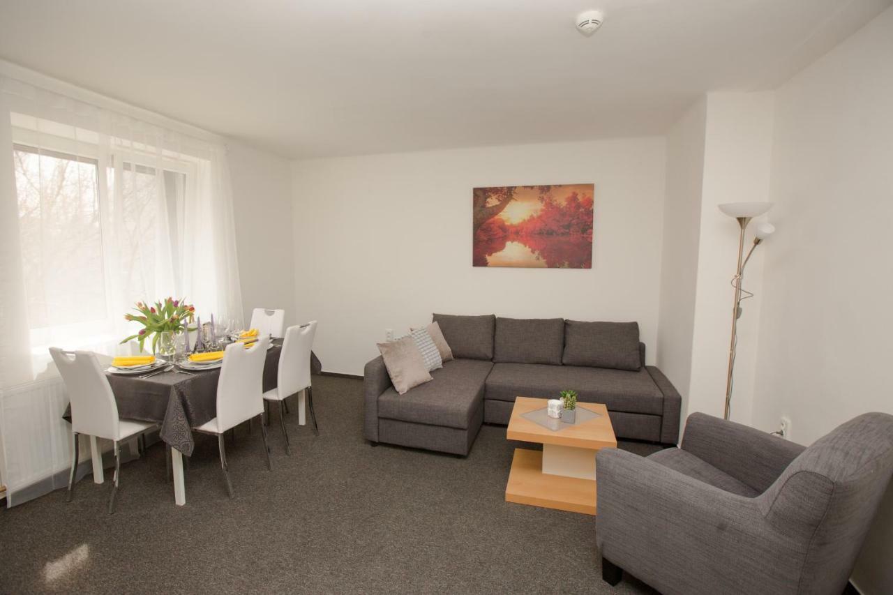 Hotel Blue Apartment Pressburg Exterior foto